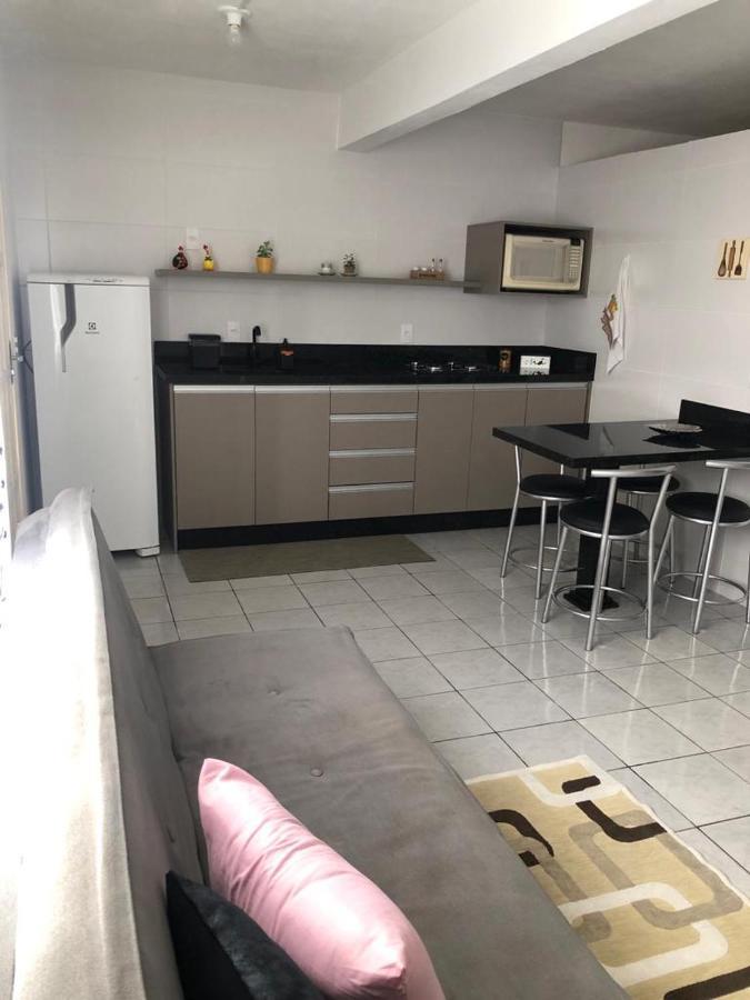 Apartamento Studio Com Banheiro Privativo Sao Jose (Santa Catarina) Exterior foto